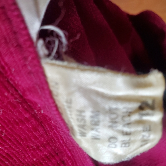 Macys Shorts - Picture 3 of 4